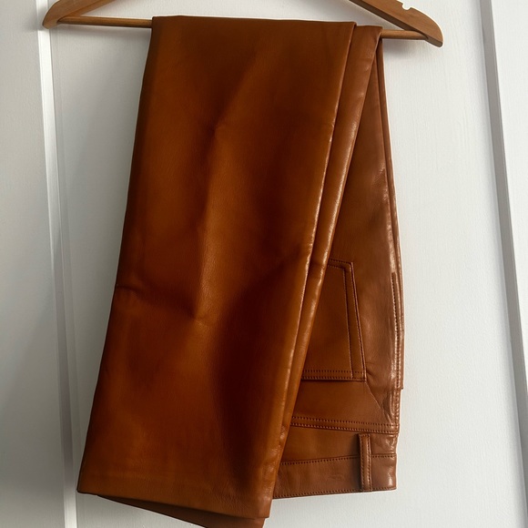 aritzia melina pants - Picture 2 of 3